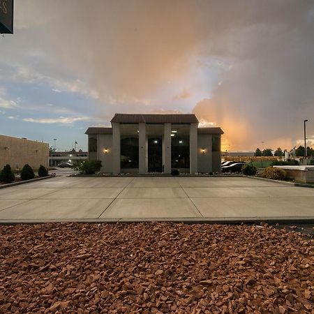 Little Suites Provo Extended Stay エクステリア 写真