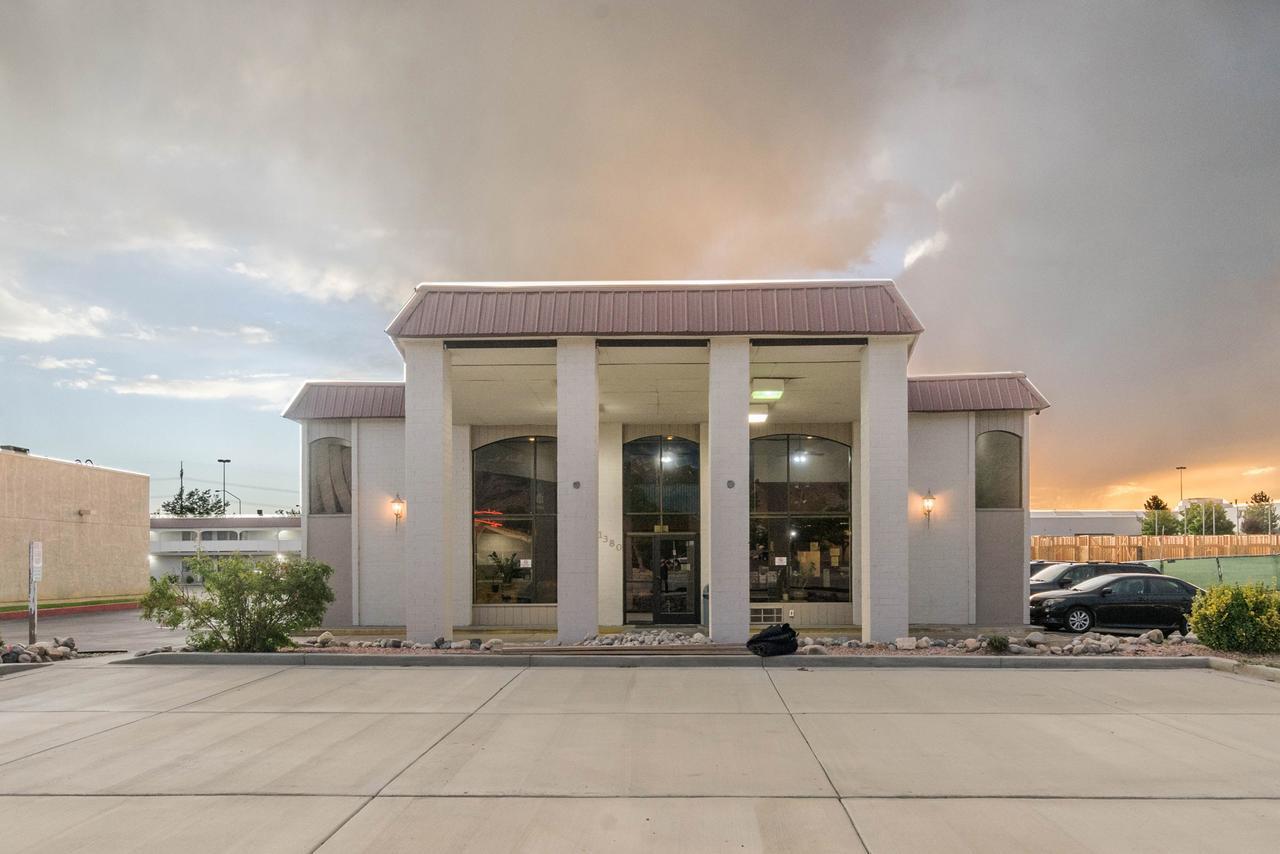 Little Suites Provo Extended Stay エクステリア 写真