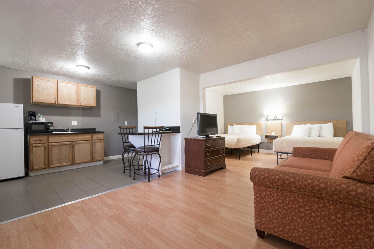 Little Suites Provo Extended Stay エクステリア 写真